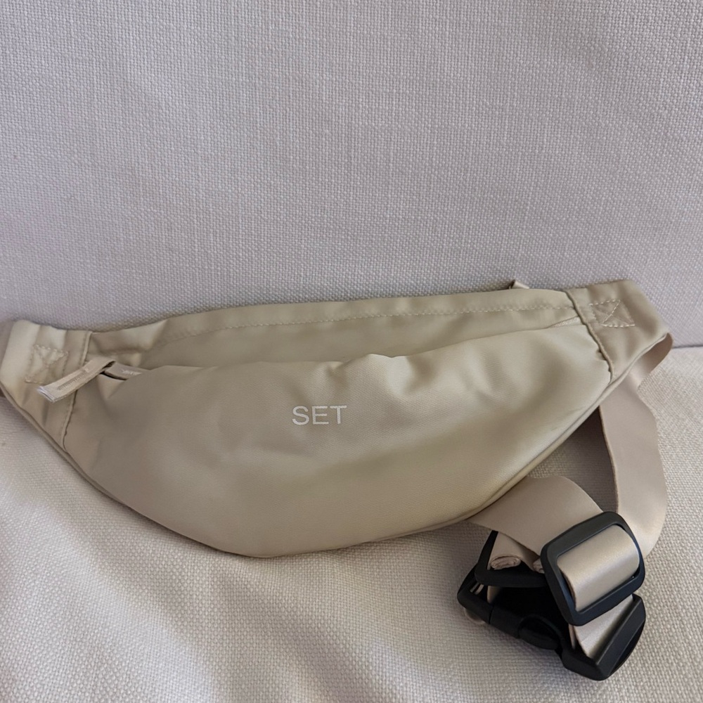 Set Active Fanny Pack
